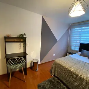 Hermosa Aeropuerto Habitación en casa particular